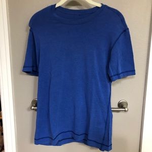 Lululemon 5 year basic tee